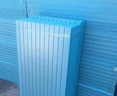 赤峰擠塑板廠的產品是否具備防潮防火功能？